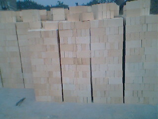 亞龍耐火材料 專業(yè)生產(chǎn)耐火磚，價格與廠家詳情